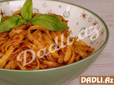 Tomatlı makaron resepti - Video resept
