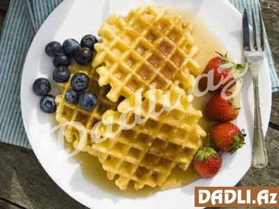 Tam dənli bitkili, giləmeyvəli Belçika vaflisi resepti