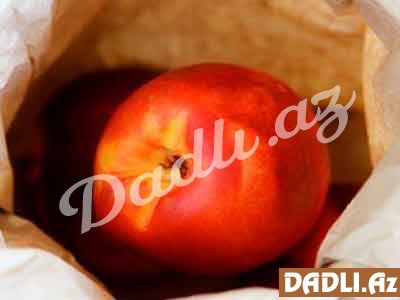 Yaşıl bir bananı sarıya və ya çox sərt bir şaftalını bir az daha yumşaq hala gətirmək üçün