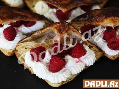 Frambuazlı milföy şirniyyatı resepti - Video resept