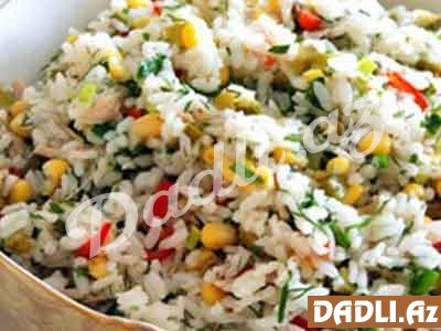 Asan və ləziz düyü salatı resepti