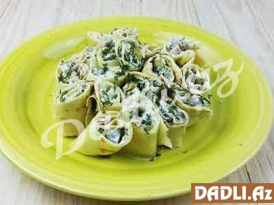 Toyuqlu mini rollar resepti