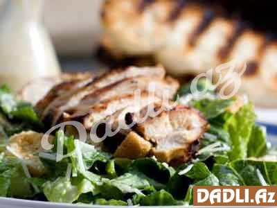 Klassik Sezar salatı resepti