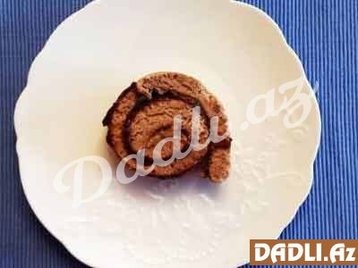 Şokoladlı bananlı rulet resepti